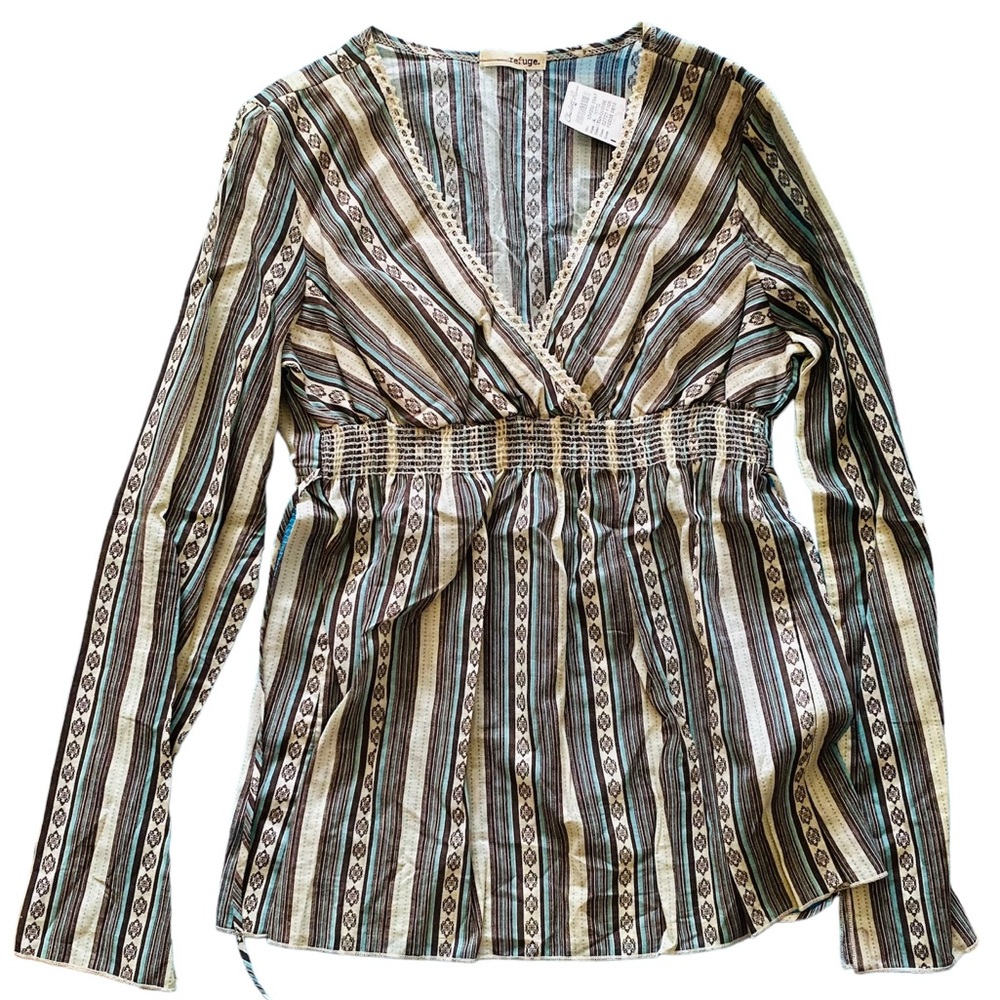 Women’s long sleeve patterned blouse